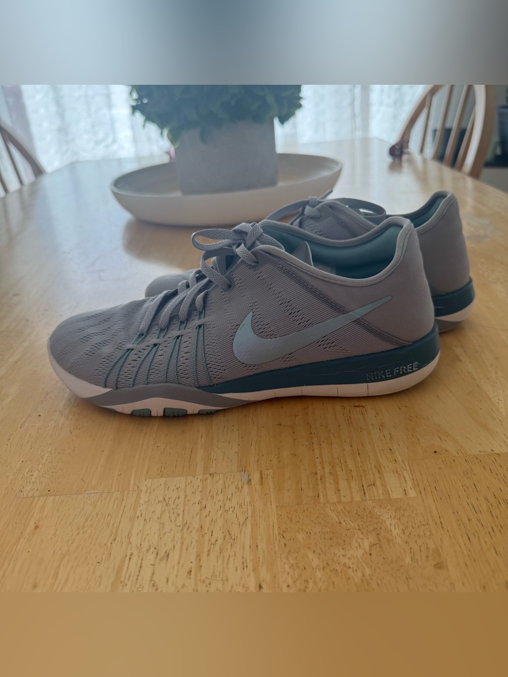 Nike Free Tennis Shoes